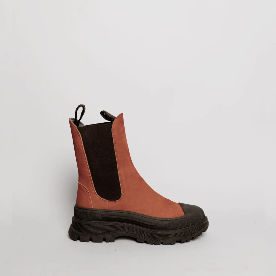 THE BALTIMORE WATER RESISTANT LEATHER BOOT CINNAMON