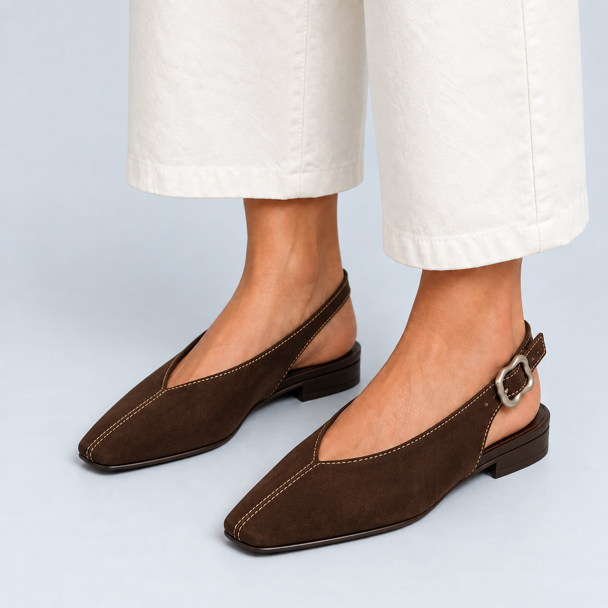 The Fiona brown suede — on foot