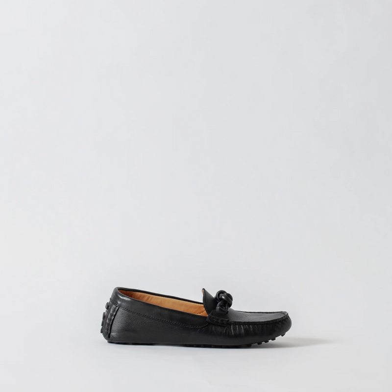 The Lova Knot Black Leather