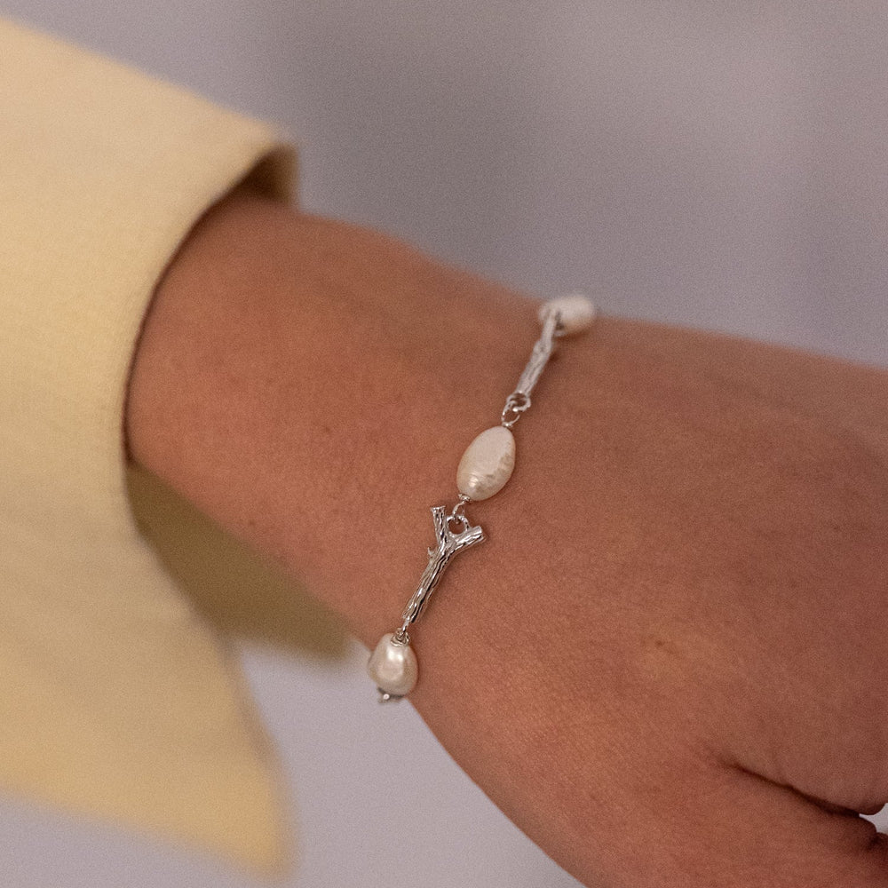 Blankens Stick and Pearl bracelet