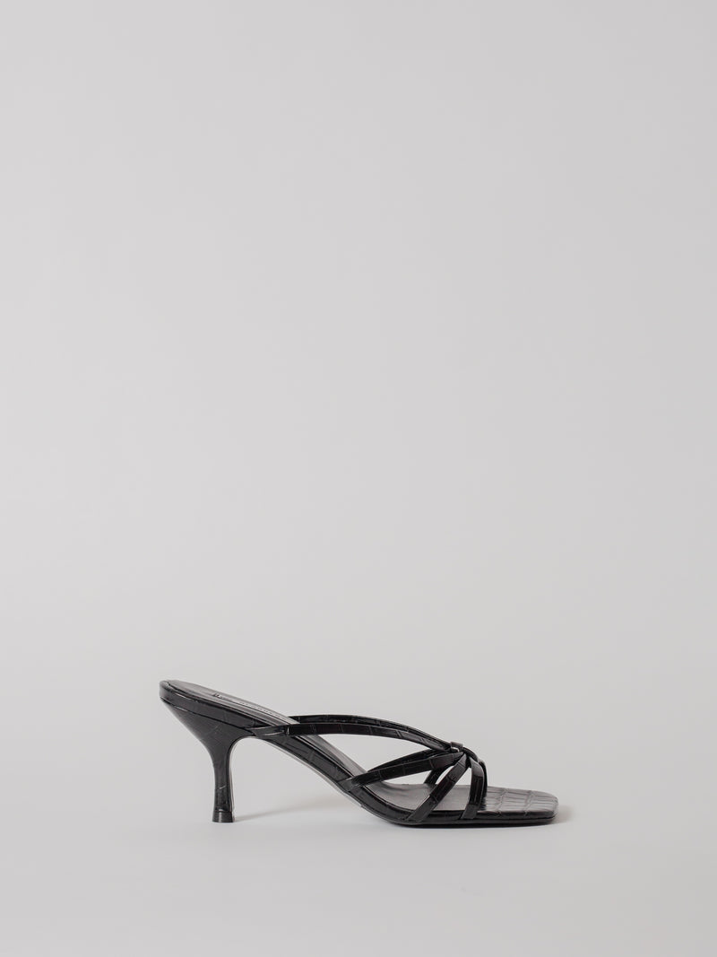 Blankens The Jennie Black heels in croc