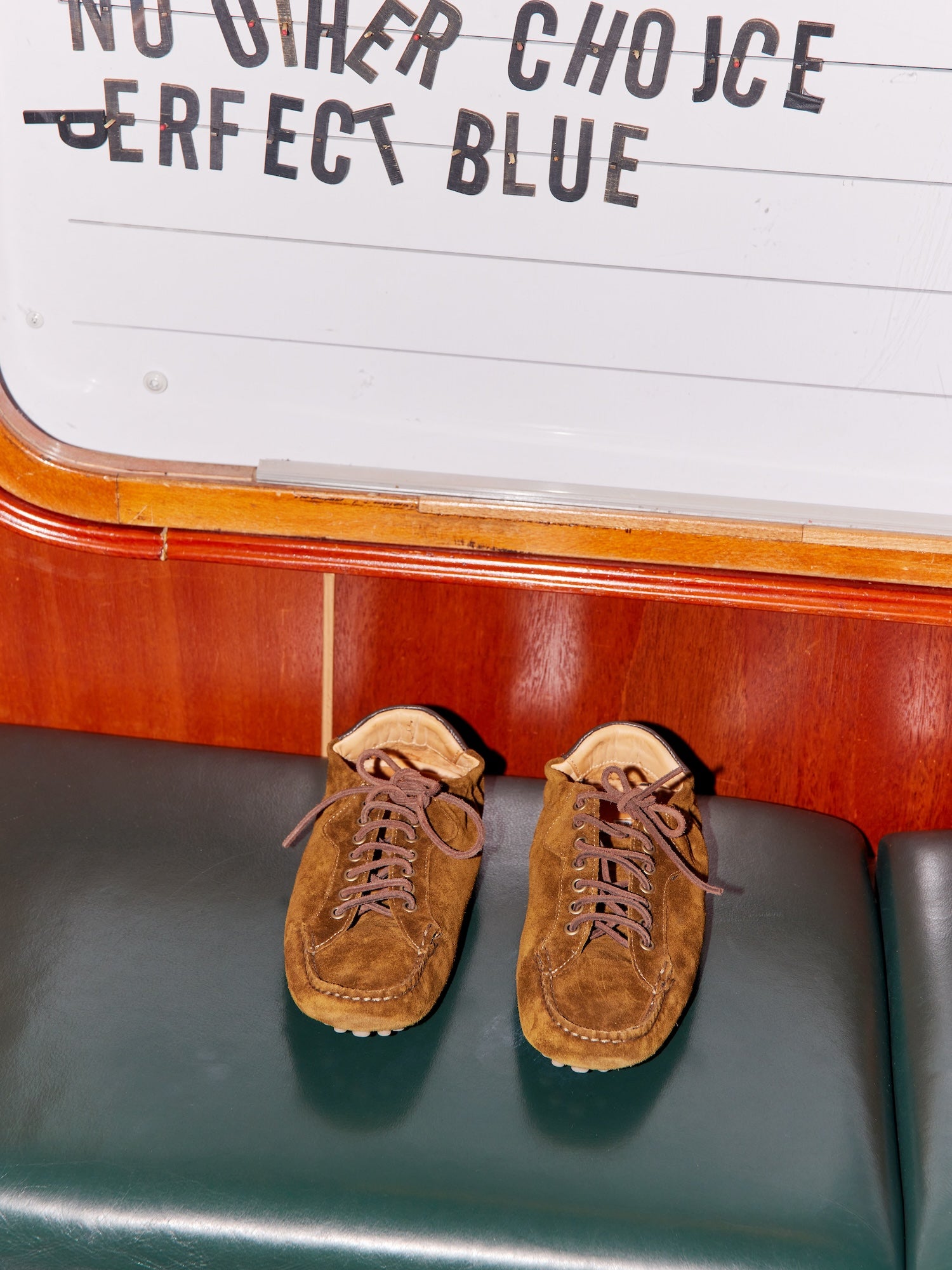 Blankens The Nella suede sneaker