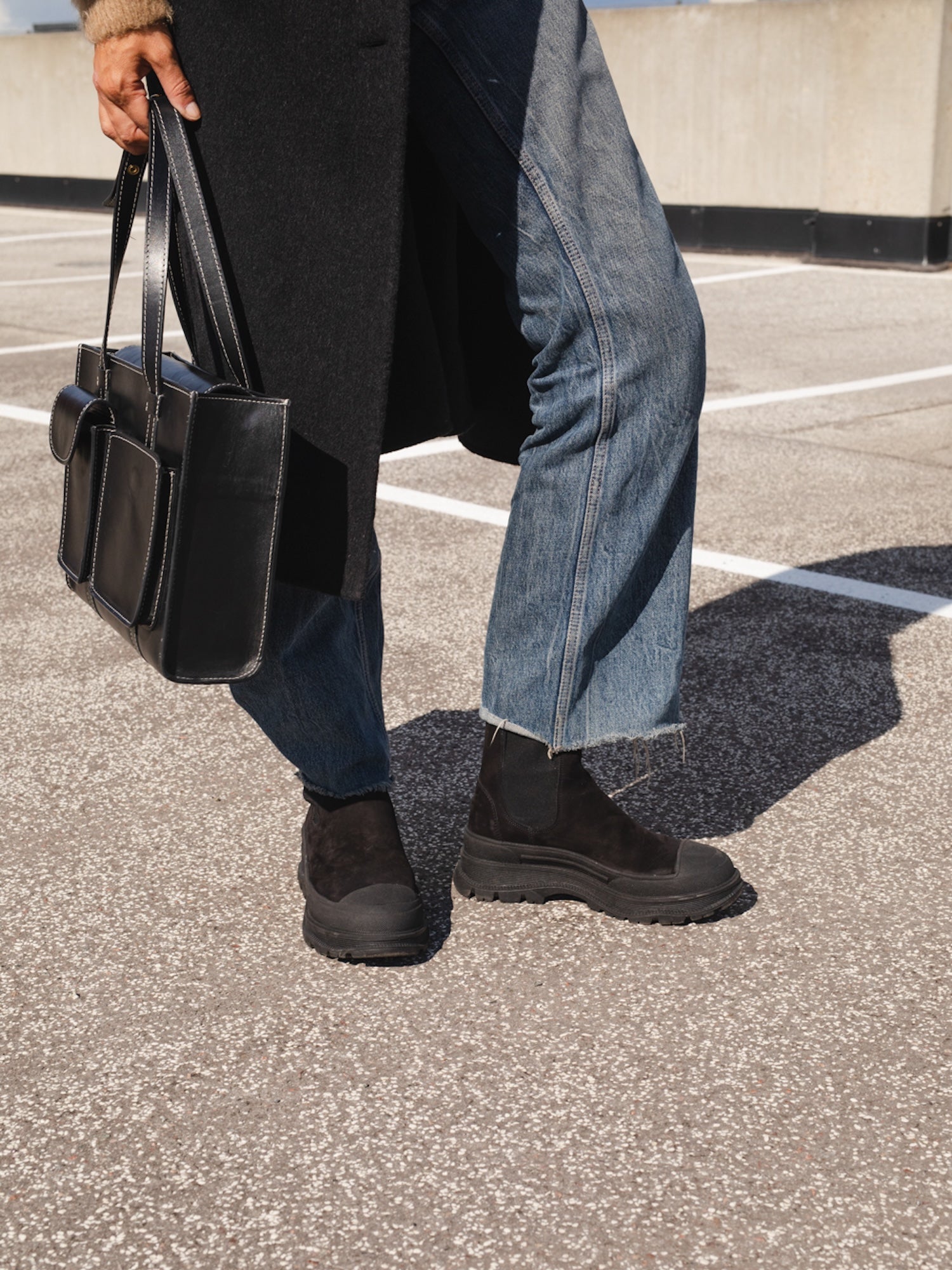 THE BALTIMORE WATER RESISTANT LEATHER BOOT BLACK