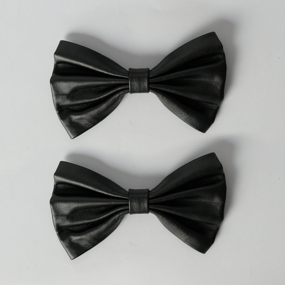 Blankens Black Clip-On Bows