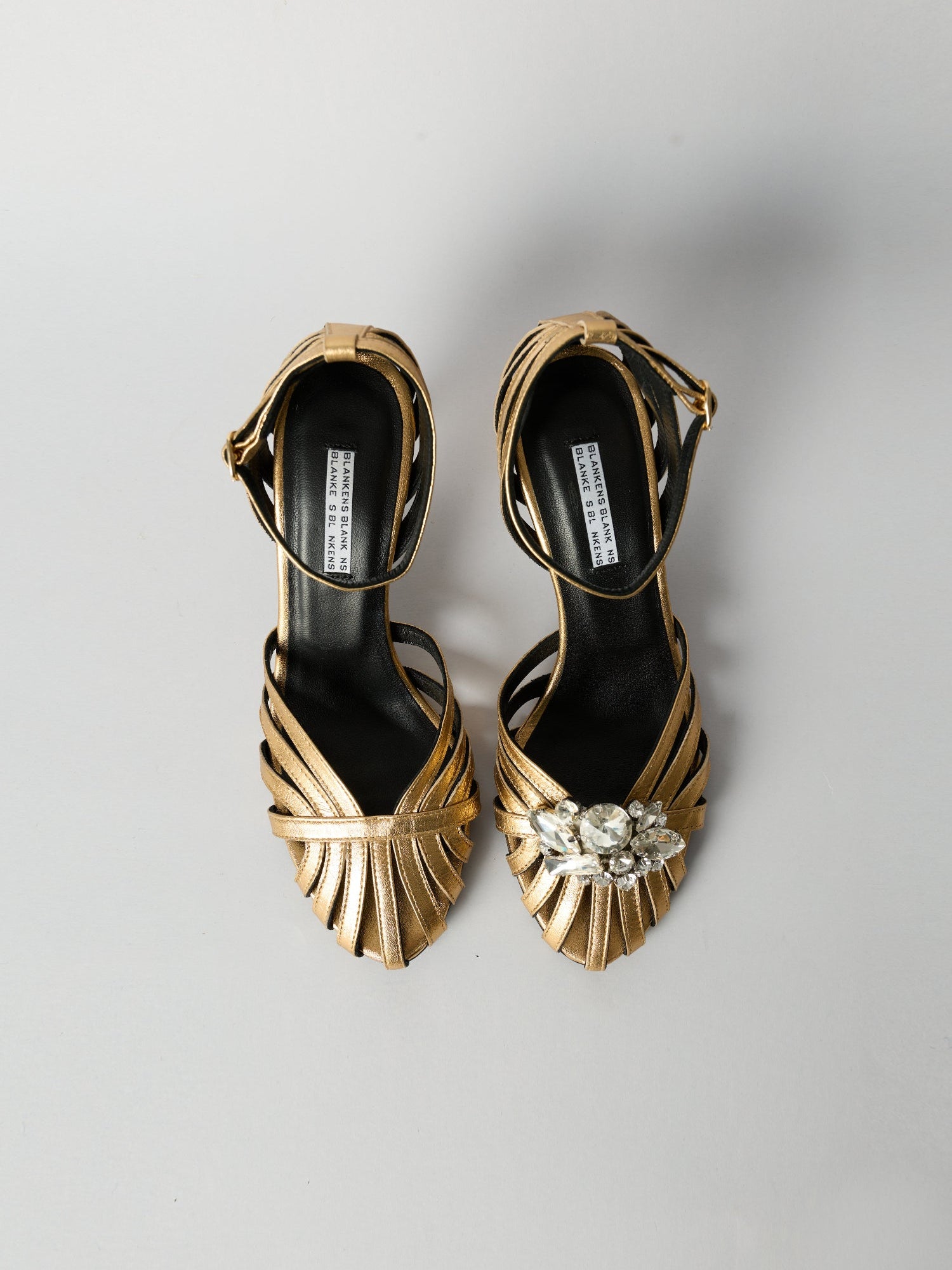 Blankens Clip-On Embellishment