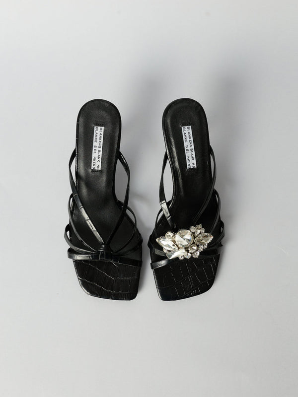 Blankens Clip-On Embellishment
