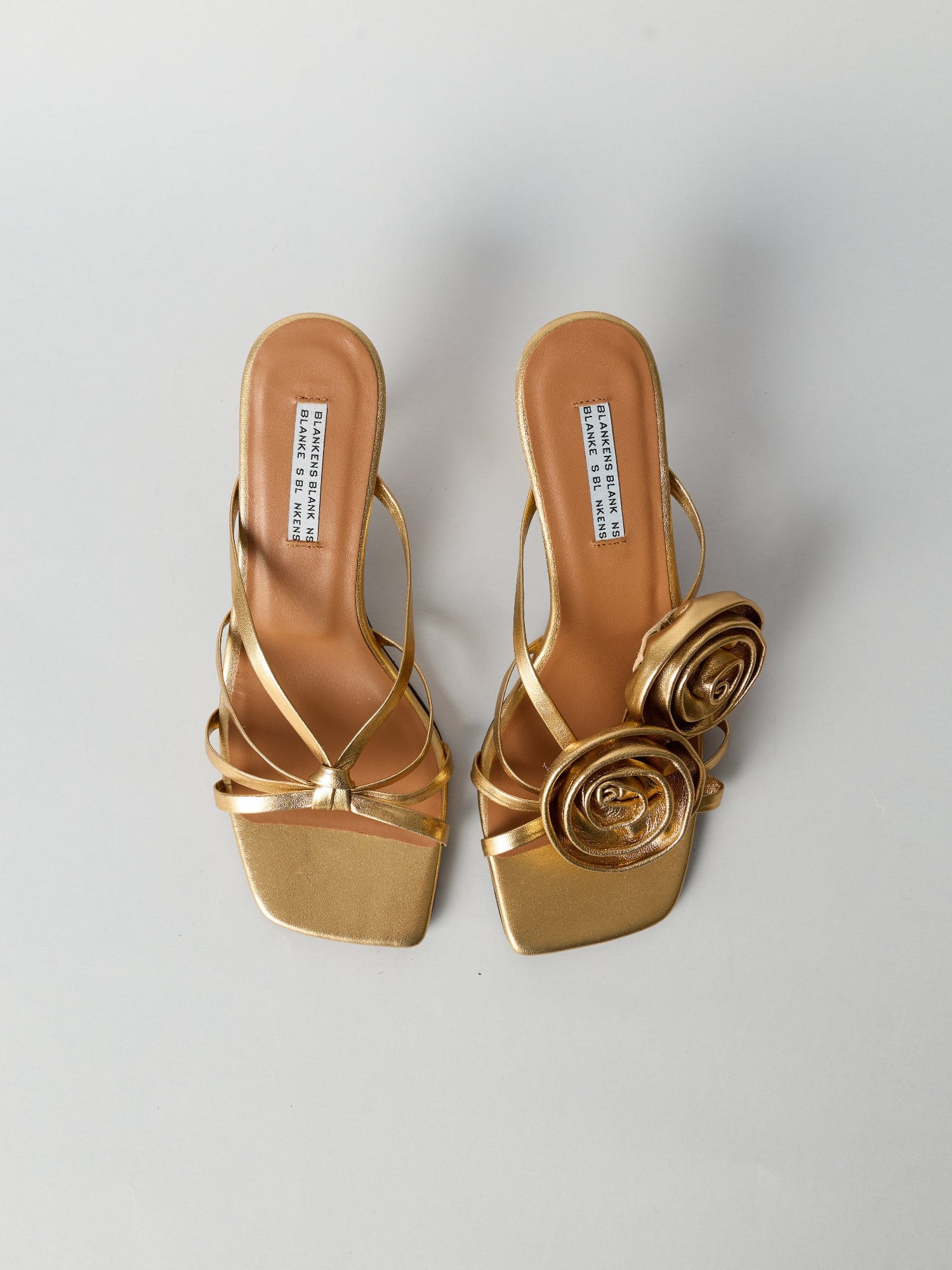 Blankens Gold Clip-On Roses
