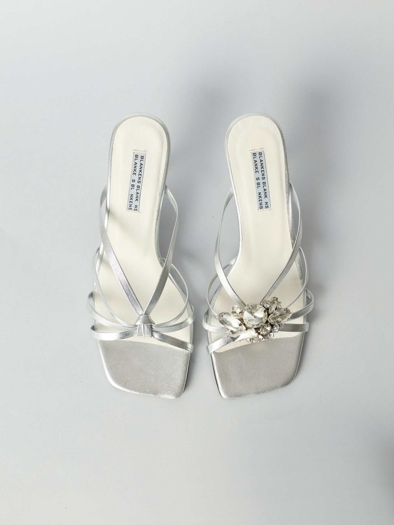 Blankens - The Embellishment Clip-On