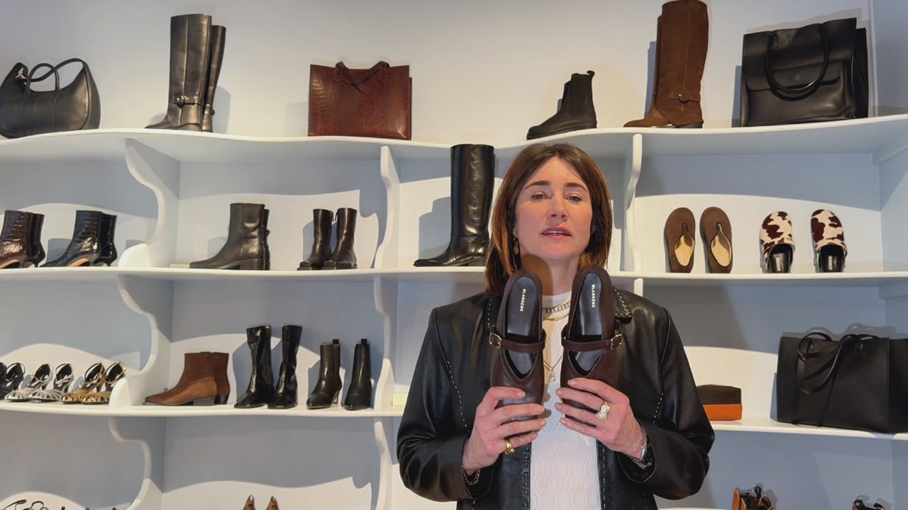 Cecilia Blankens talks about the size and fit of the Delphine