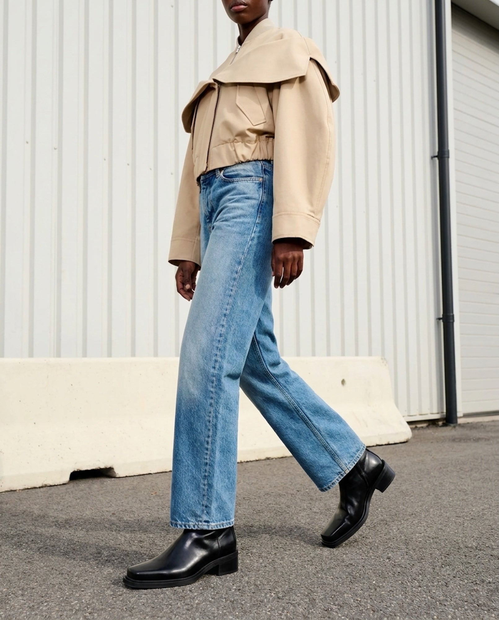 THE HEDDA BLACK