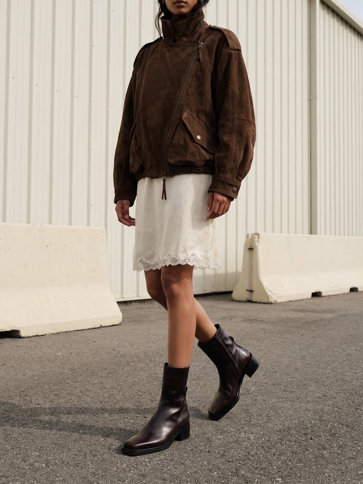 THE HEDDA WASHED BROWN