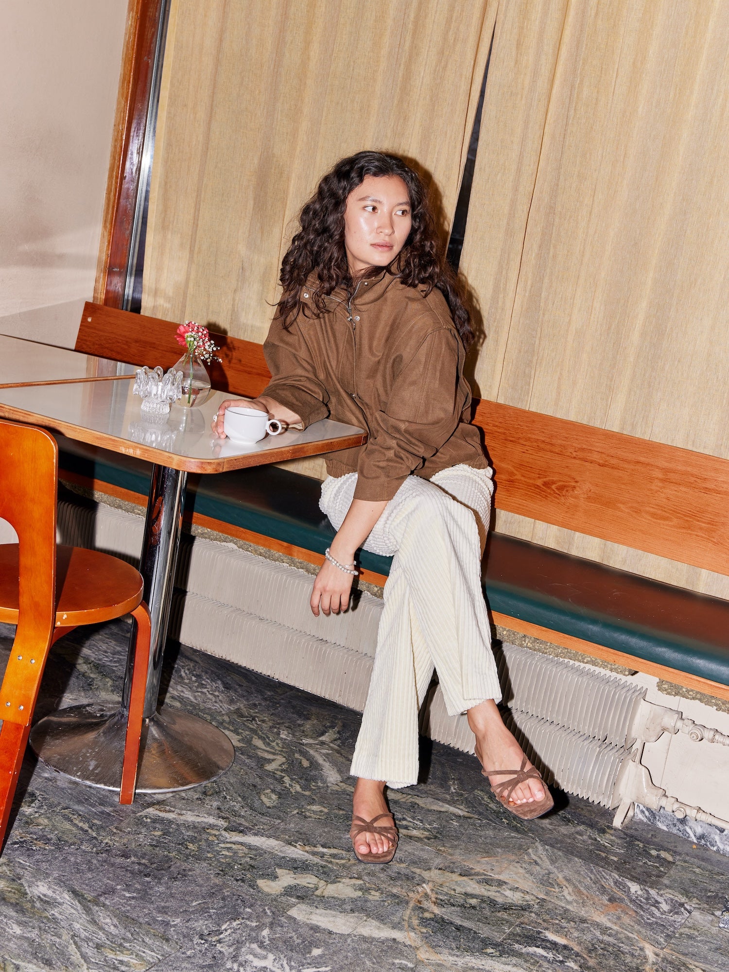 THE JENNIE FLAT CHOCOLATE SUEDE