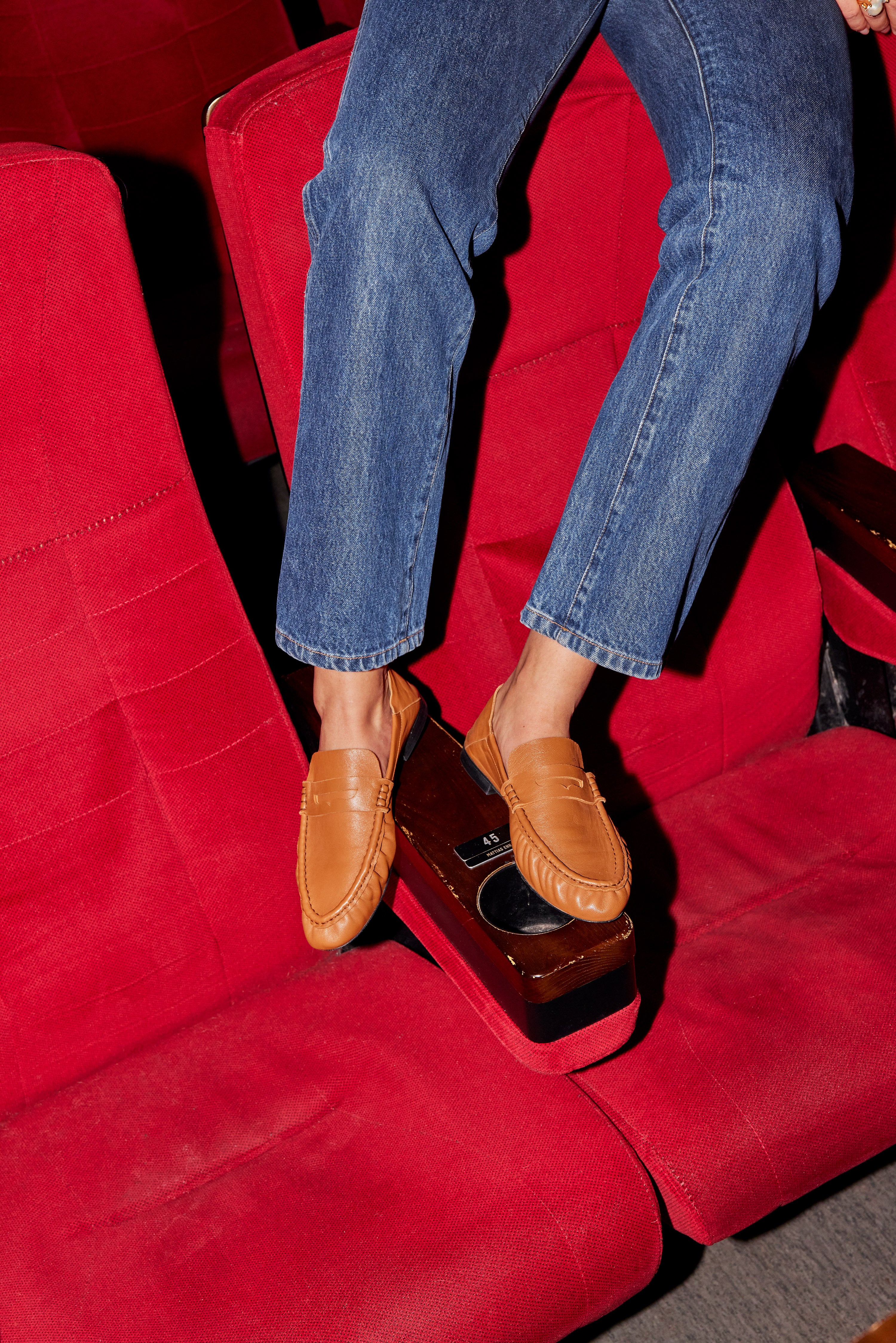 THE VIENNA CAMEL SACCHETTO LOAFER