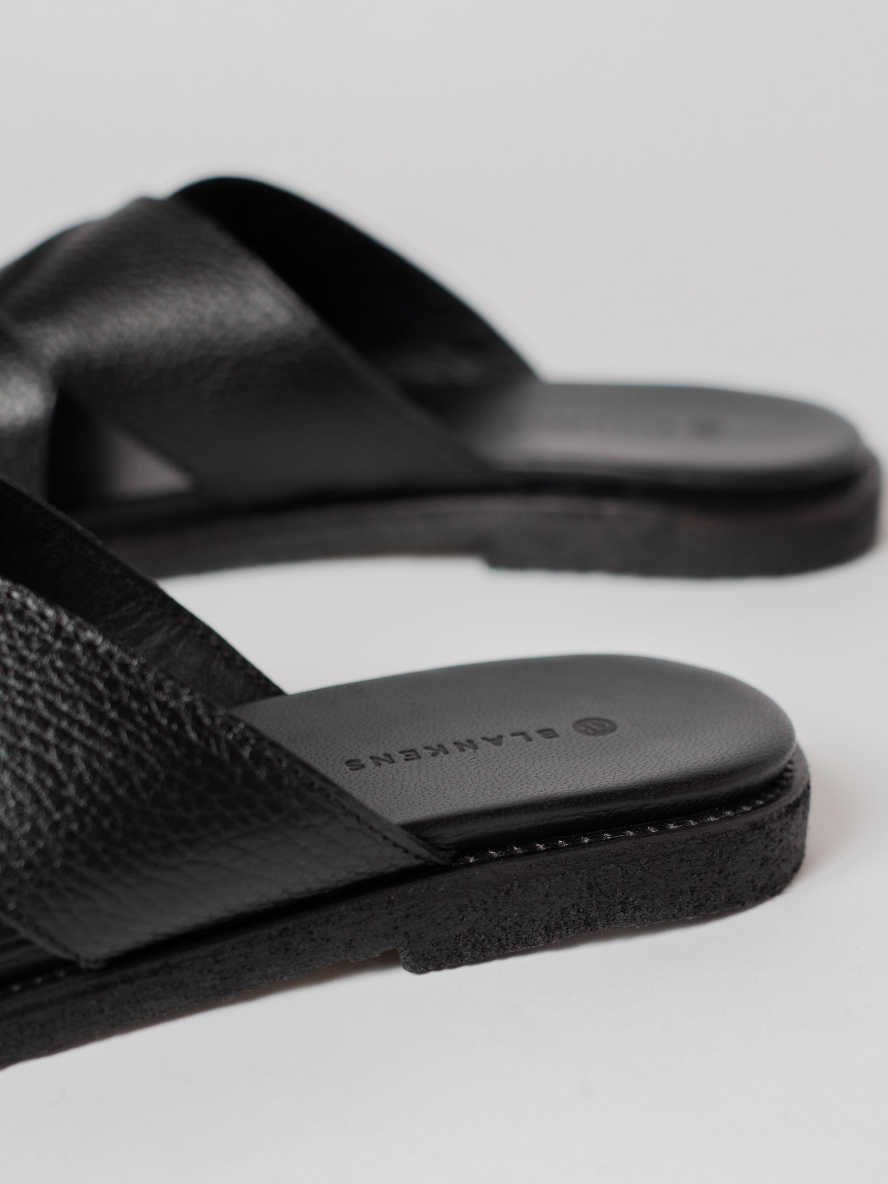 Blankens The Mette Eco black leather sandals with toe detail
