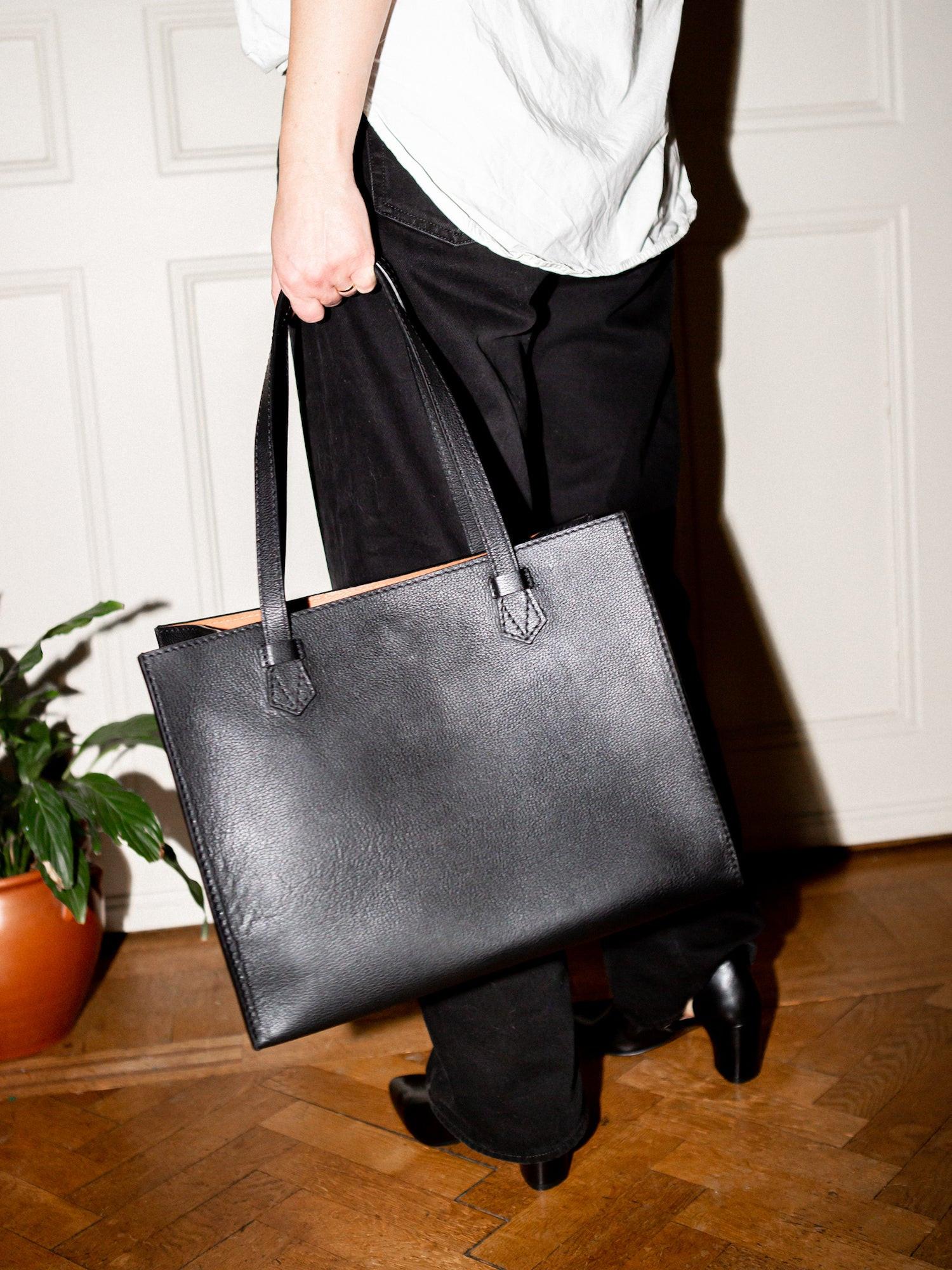 Blankens The Martha Terracotta Lining leather bag in black with terracotta lining